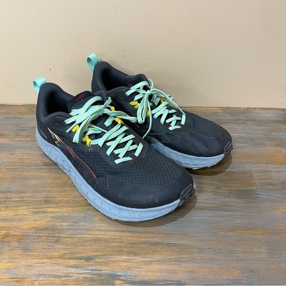 Altra Cut Road Trail Running Sneakers Black Mesh Outdoor Casual Mens 10.5 - Picture 1 of 8